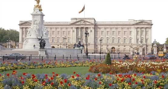 Buckingham Palace & The Tower of London