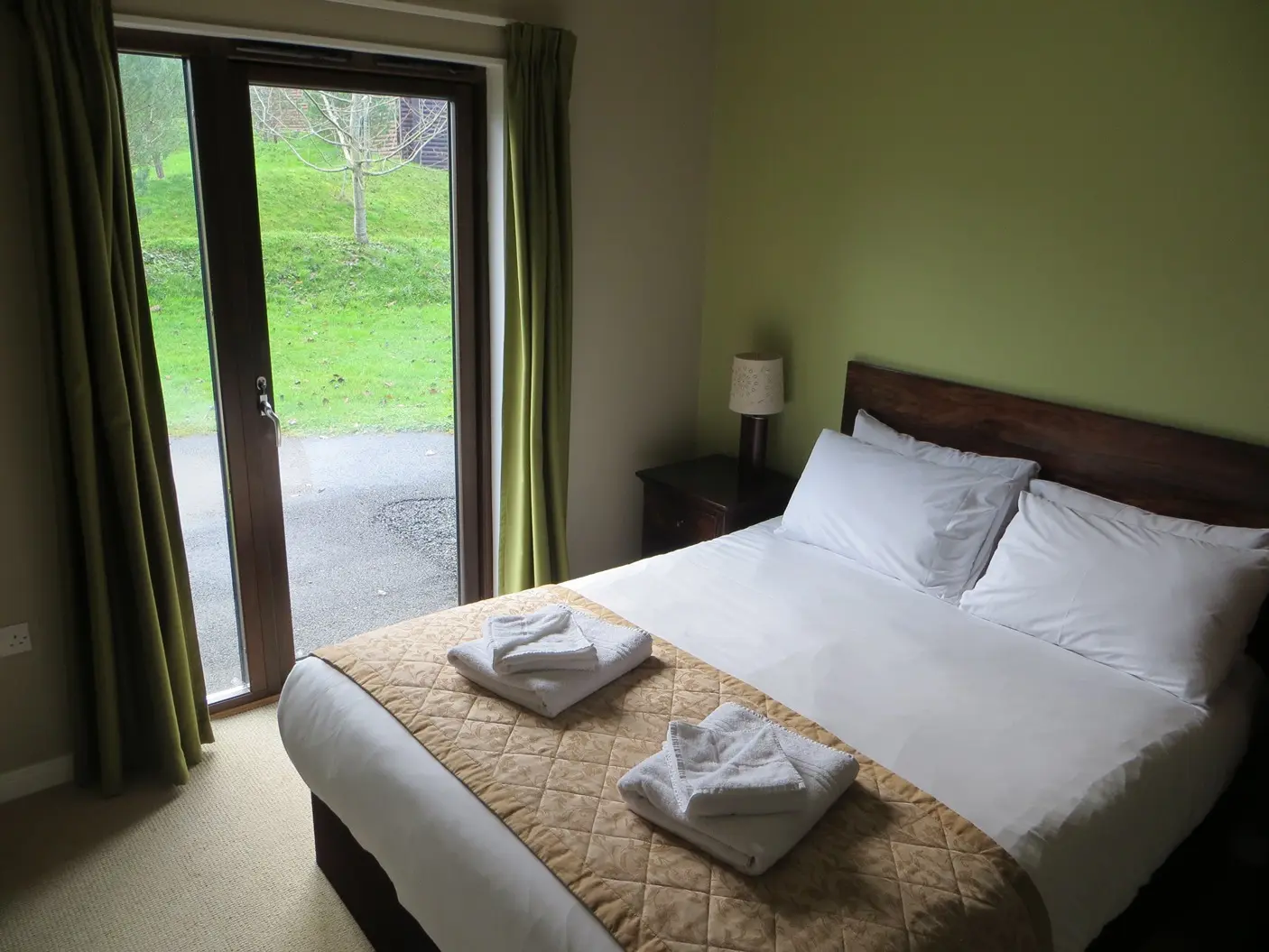 Caldey Adapted lodge bedroom