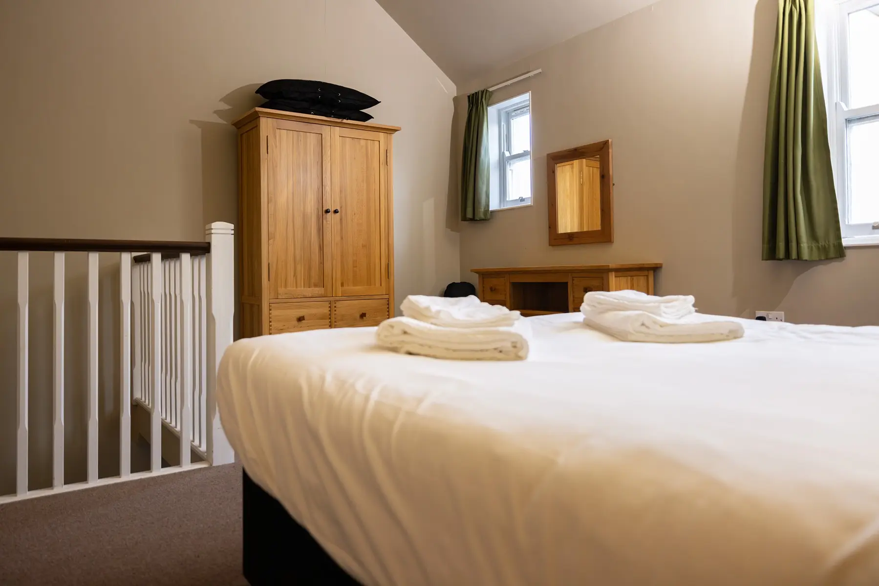 one bed cottage mezzanine bedroom