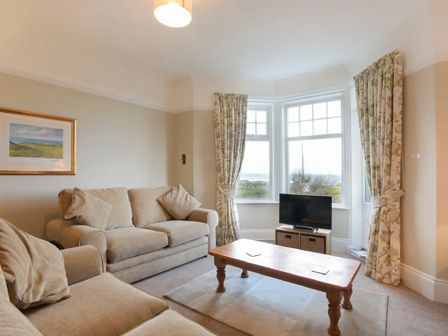 Sitting room - Ty y Mor | Seahouses